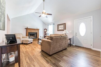 103 Lori Ct, Warner Robins, GA 31093 - photo 3