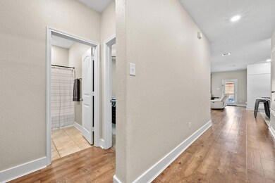 291 Jarbridge Dr, Kyle, TX 78640 - photo 4