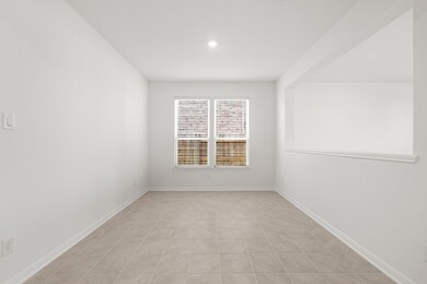 Den, perfect for a dining table to enjoy with fami