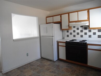 165 Brenda Dr, Jacksonville, NC 28546 - photo 7