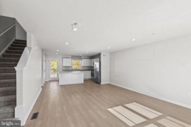 5404 Vergo Rd, Capitol Heights, MD 20743 - photo 4