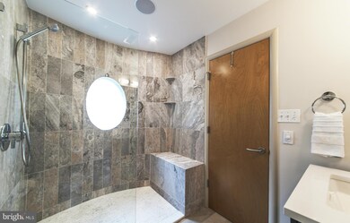 2351 Champlain St NW unit C2, Washington, DC 20009 - photo 5