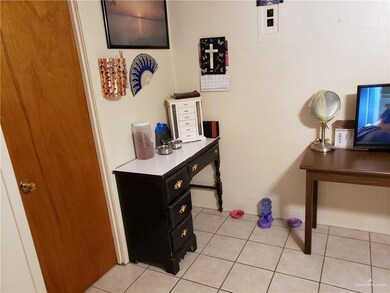 817 E Preston Ave, Pharr, TX 78577 - photo 5