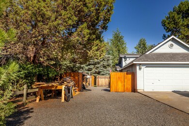 61290 Victory Loop, Bend, OR 97702 - photo 3