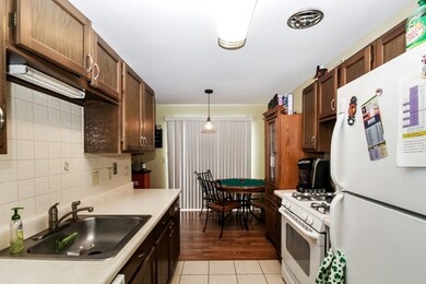 222 Nantucket Harbor unit 222, Schaumburg, IL 60193 - photo 6