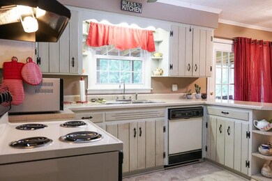 608 E Main St, Cookeville, TN 38506 - photo 3