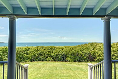 100 Beach Plum Ln, Chilmark, MA 02535 - photo 7