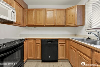 8220 Mentra St unit 2, Anchorage, AK 99518 - photo 7
