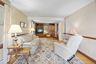 245 East St, Wolcott, CT 06716 - photo 6