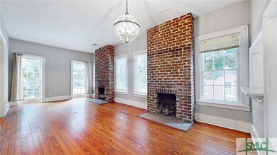 335 Tattnall St, Savannah, GA 31401 - photo 7