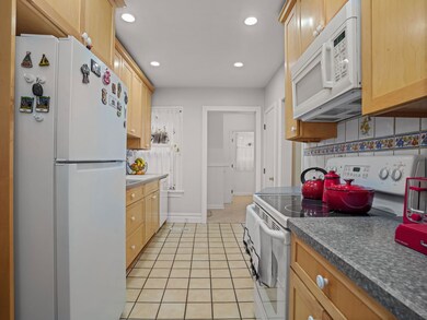 188 Hamilton Ave, Greenwich, CT 06830 - photo 6