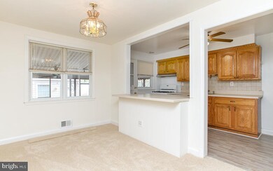 1133 Deanwood Rd, Parkville, MD 21234 - photo 5