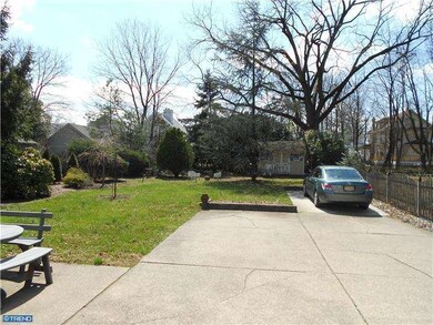 826 Linwood Ave, Collingswood, NJ 08108 - photo 3