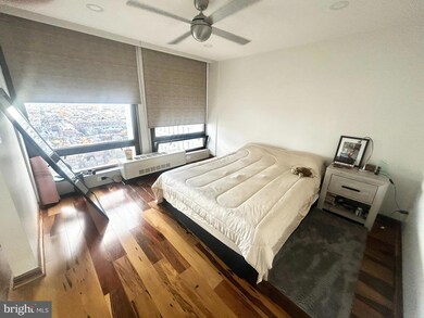 Society Hill Towers unit 27H, Philadelphia, PA 19106 - photo 5