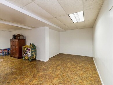 3407 SW 33rd St, Des Moines, IA 50321 - photo 7