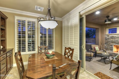 021_Breakfast Nook