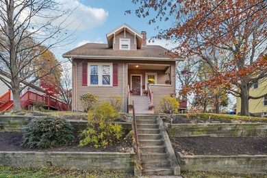 55 Standish St, Worcester, MA 01604 - photo 4