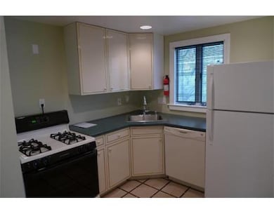 19 Grew Hill Rd unit 2, Roslindale, MA 02131 - photo 2