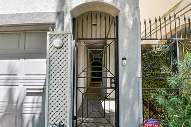 1807 Elmen St, Houston, TX 77019 - photo 3