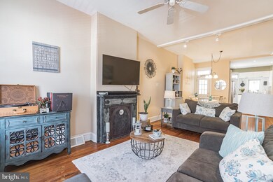 217 Roxborough Ave, Philadelphia, PA 19128 - photo 2