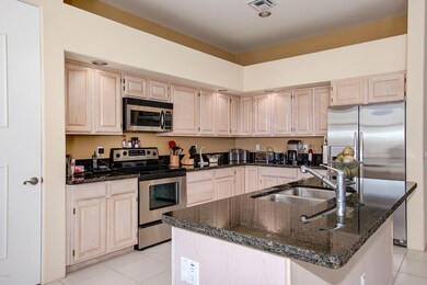 Large Island Kitchen