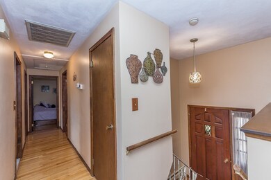 21 Meadowvale Rd, Burlington, MA 01803 - photo 3