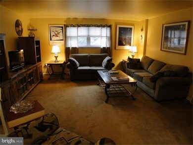 120 Meadow Ln, Philadelphia, PA 19154 - photo 5