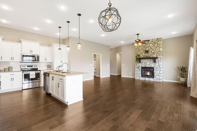 871 E Ozark Jubilee, Nixa, MO 65714 - photo 3