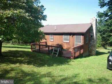 415 Meadow Ln, Lost City, WV 26810 - photo 3