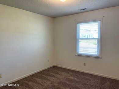 116 Stallion Dr, Jacksonville, NC 28540 - photo 6