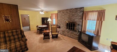 4909 Riverton Ln, Bowie, MD 20715 - photo 6