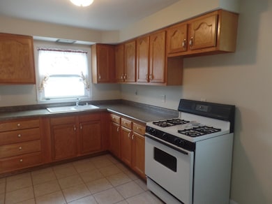 3032 Garfield Ave, Highland, IN 46322 - photo 4