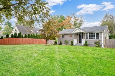 80 Orchardview St, West Springfield, MA 01089 - photo 2