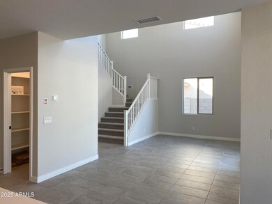 Mar Lot 68 - Dining Area 1
