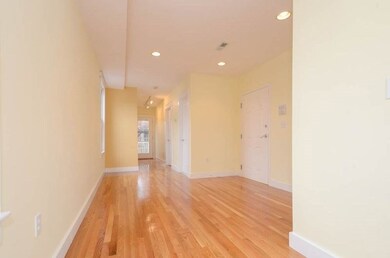 141 O St unit 2, Boston, MA 02127 - photo 7