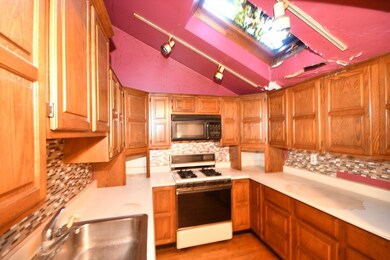 4 Rear Mechanic St, Merrimac, MA 01860 - photo 5