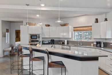 Kitchen 3