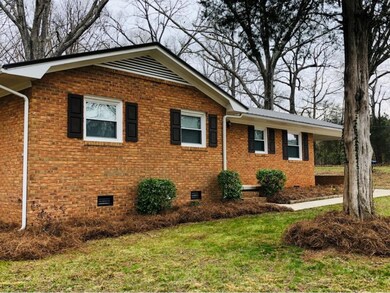 656 Burney Rd, Asheboro, NC 27205 - photo 2