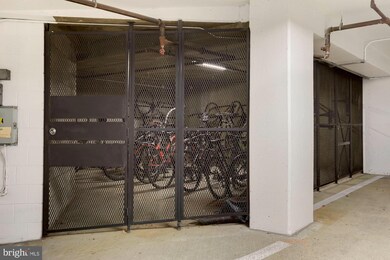 The Charleston unit 711, Arlington, VA 22201 - photo 6