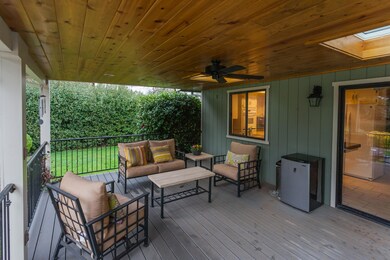 Beautufully finished deck