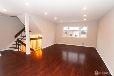 6806 Hana Rd, Edison, NJ 08817 - photo 5