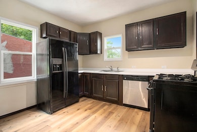 66 Cleveland St, Battle Creek, MI 49037 - photo 7