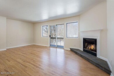 56 Moshier St unit B, Greenwich, CT 06831 - photo 4