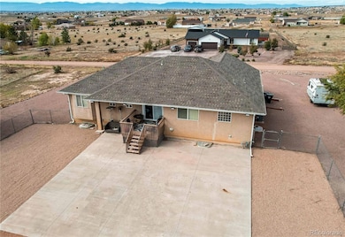 1352 N Blue Lake Ln, Pueblo, CO 81007 - photo 6