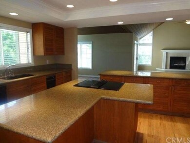 22686 Pin Tail Dr, Canyon Lake, CA 92587 - photo 7