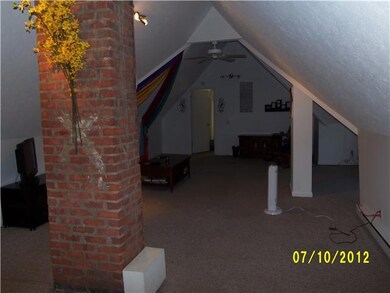 Living Room finshed third floor w bedroom