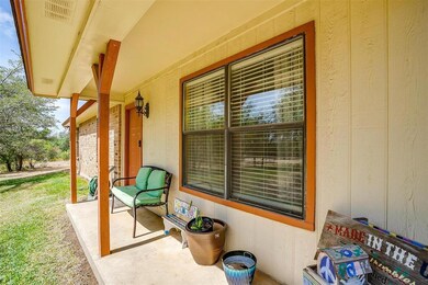 900 Land of Goshen Dr, Springtown, TX 76082 - photo 4