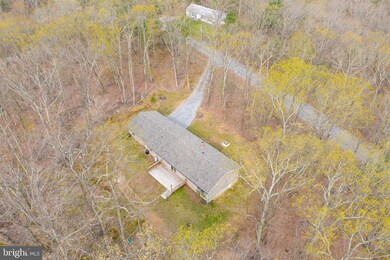 500 Oak Forest Ln, Berkeley Springs, WV 25411 - photo 3