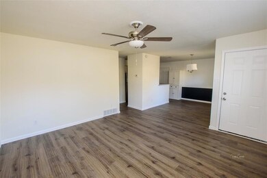 822 Rumfield Rd, Fort Worth, TX 76108 - photo 3