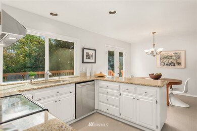 7220 91st Place SE, Mercer Island, WA 98040 - photo 5